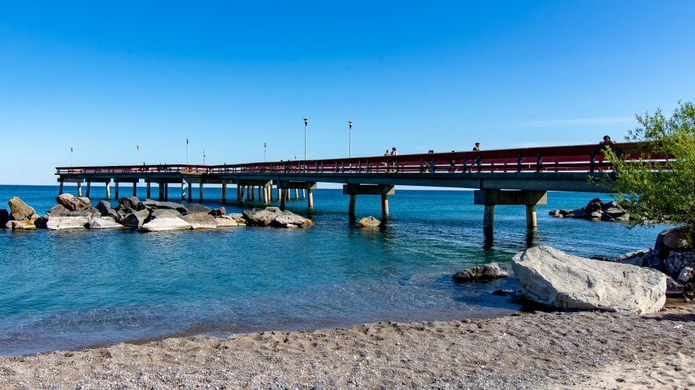 Centre Island Pier Left_